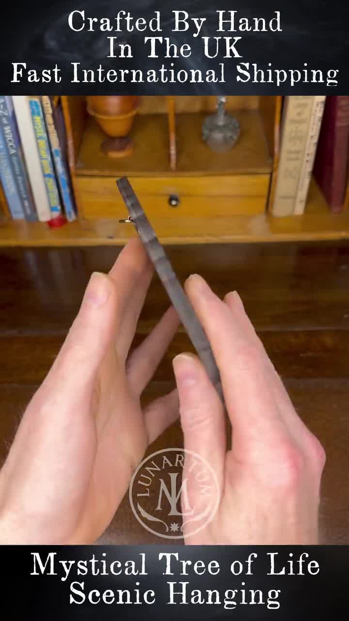 Keltischer Baum des Lebens Wandbehang • Wicca & Pagan Altar Dekoration • Handgefertigte spirituelle Kunst video poster