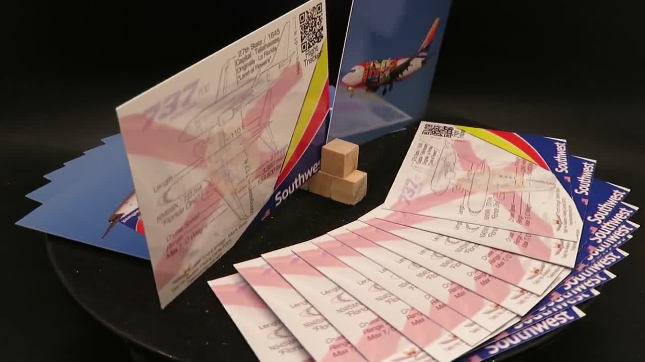 Southwest Airlines 737-700 Set of 25 Airplane Trading Cards