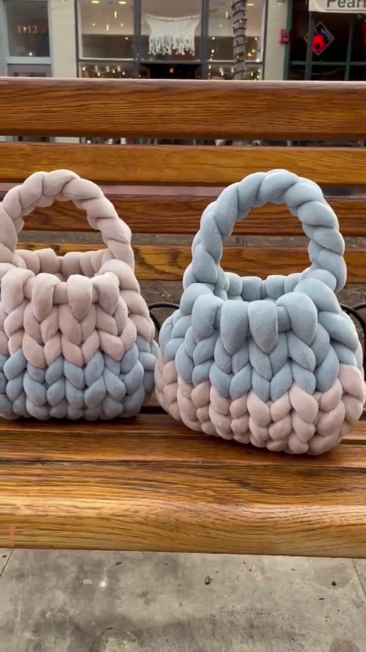 【SALE/60%OFF】 Handmade Bag, Knit Chunky Velvet Chunky Chunky Purse, Yarn Bags&Wallets