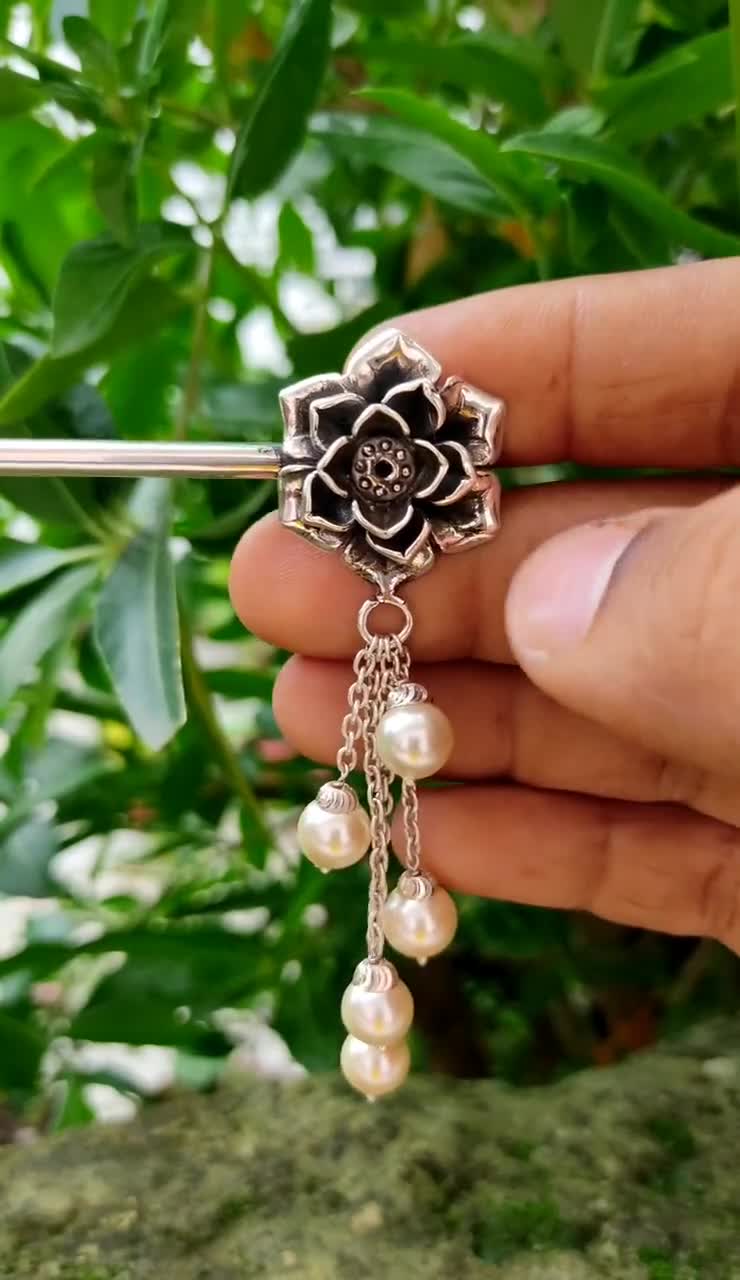 ヘアアクセサリー LptumTOGA PULLA motif pin / silver Future Present - TOGA PULLA | Motif Pin Small