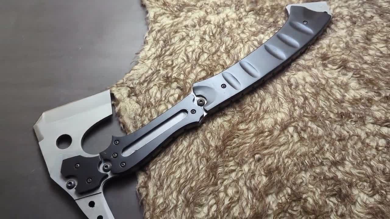 Resident Evil Requiem Upgraded Axe Replica – High Carbon Steel