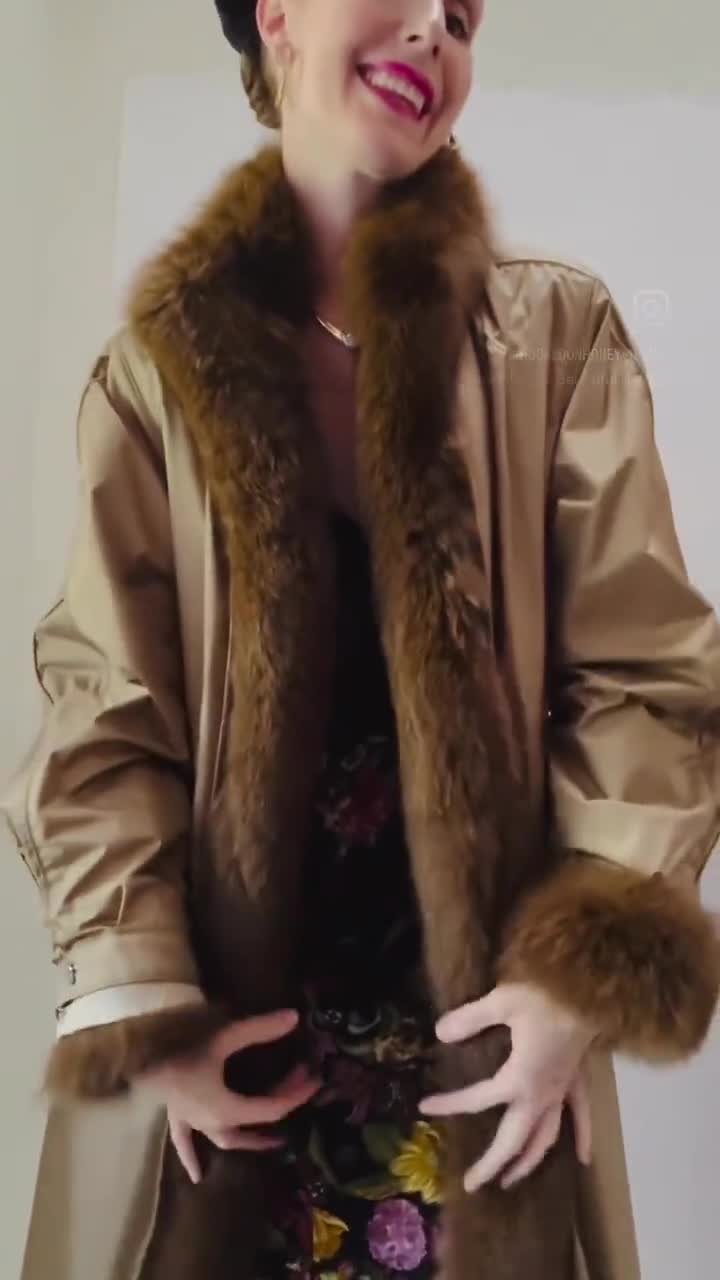 Vintage Fur Jacket Coat Size Large Tan Brown Fur Lined// 80s