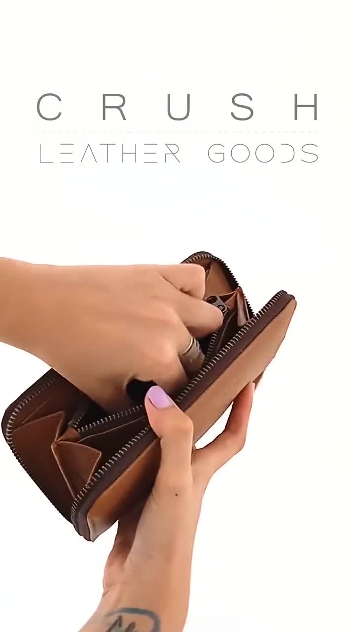 Cartera de piel hecha a mano para mujer. Monedero de piel suave. Cartera  grande de cuero. Regalo minimalista para ella. Disponible en 7 colores.  Gran Esperanza. -  México