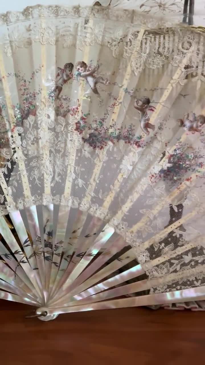 アンティーク フランス ヴィクトリア時代 ハンドペイント扇 風景画 角と花 額装 アンティーク フランス ヴィクトリア時代 ハンドペイント扇 風景