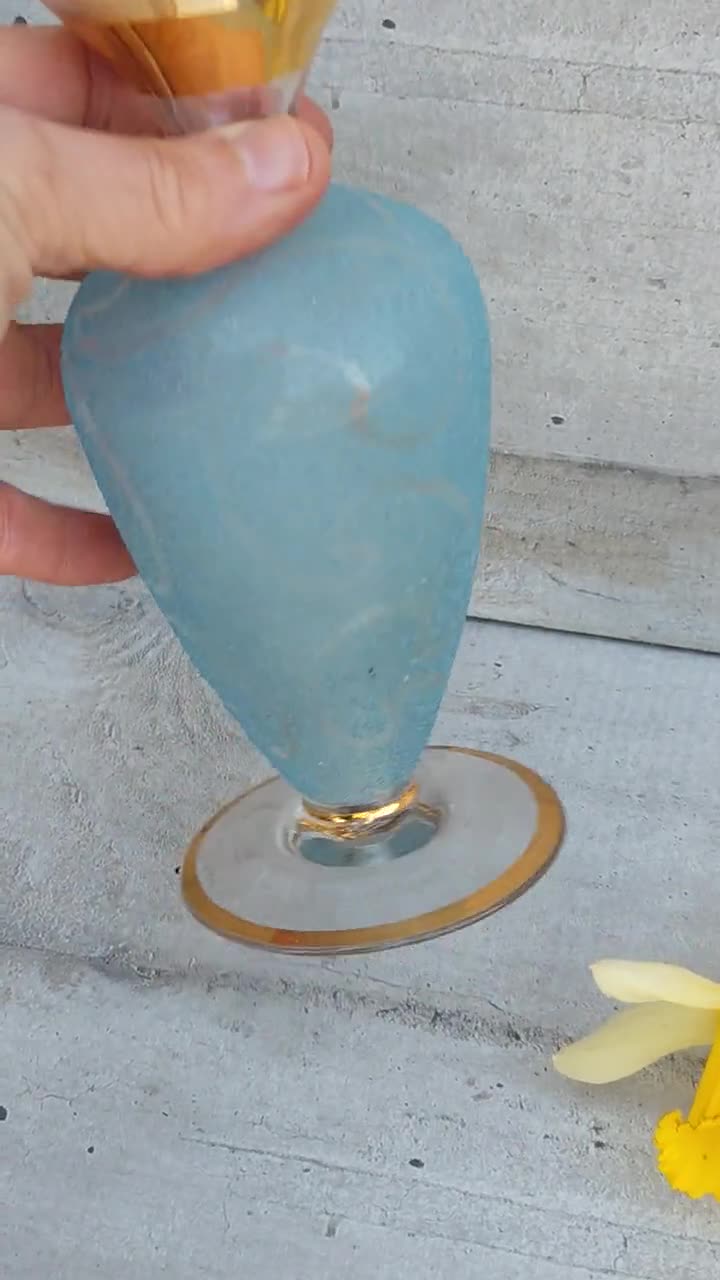 青と金のフロストガラスのアンティーク花瓶 - Etsy 日本