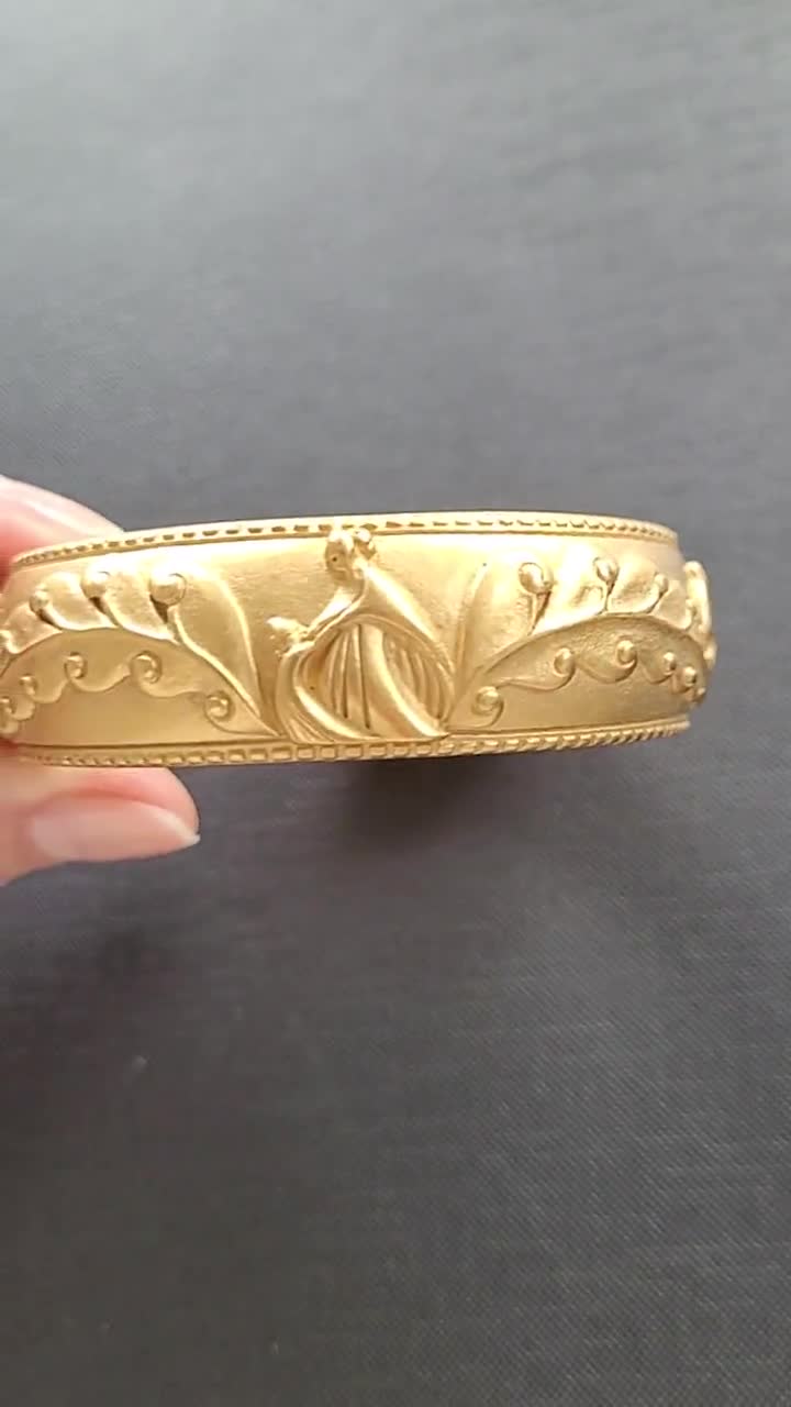 Bracelet Jonc LANVIN Vintage émaillé Bordeaux - Bijou Chic Sans Fermoir