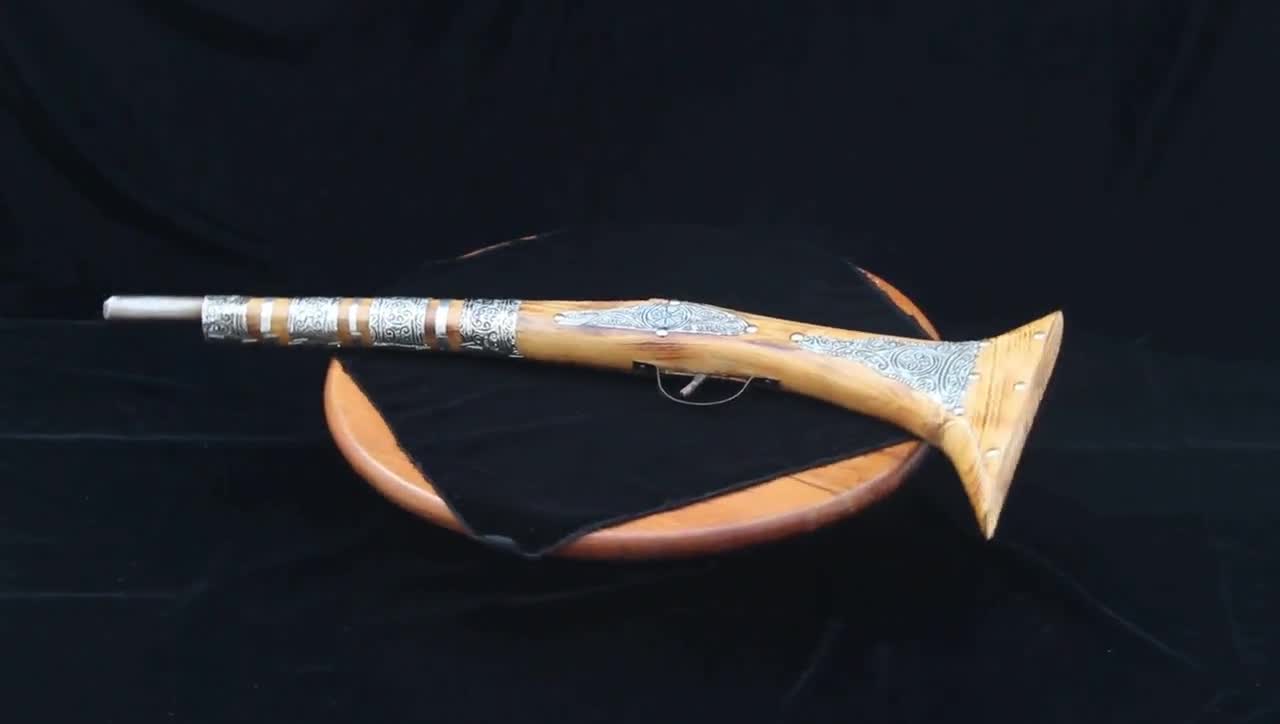 Moroccan Berber Moukhala Rifle Replica - Handcrafted Wood & Silver