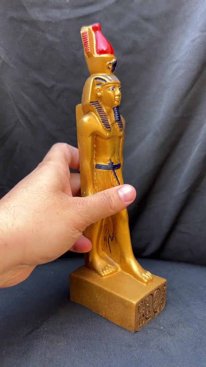 ツタンカーメン黄金のファラオの置物エジプトの装飾品エジプト製