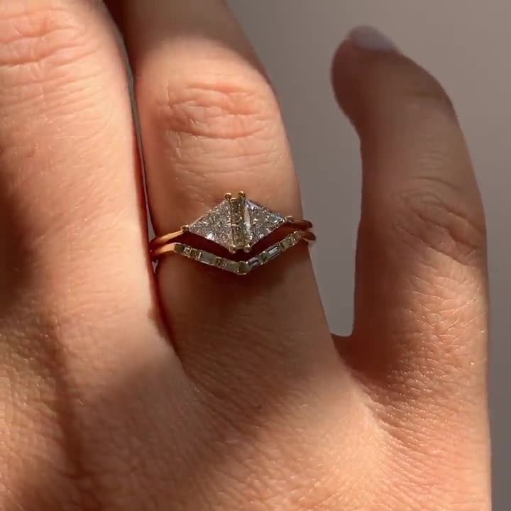 Geometric Emerald Cut Diamond Engagement Ring – ARTEMER