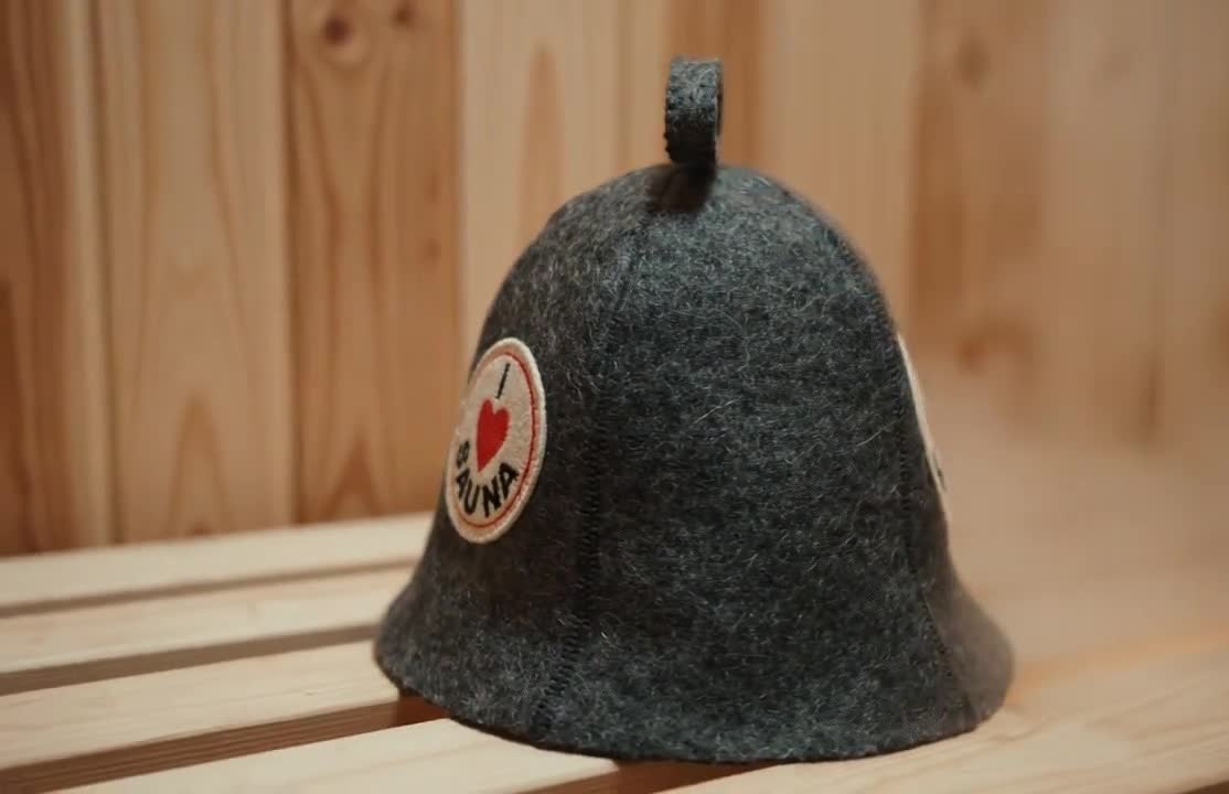 Gorro de sauna de lana "Me encanta la sauna" - Gorro de banya de fieltro natural bordado video poster
