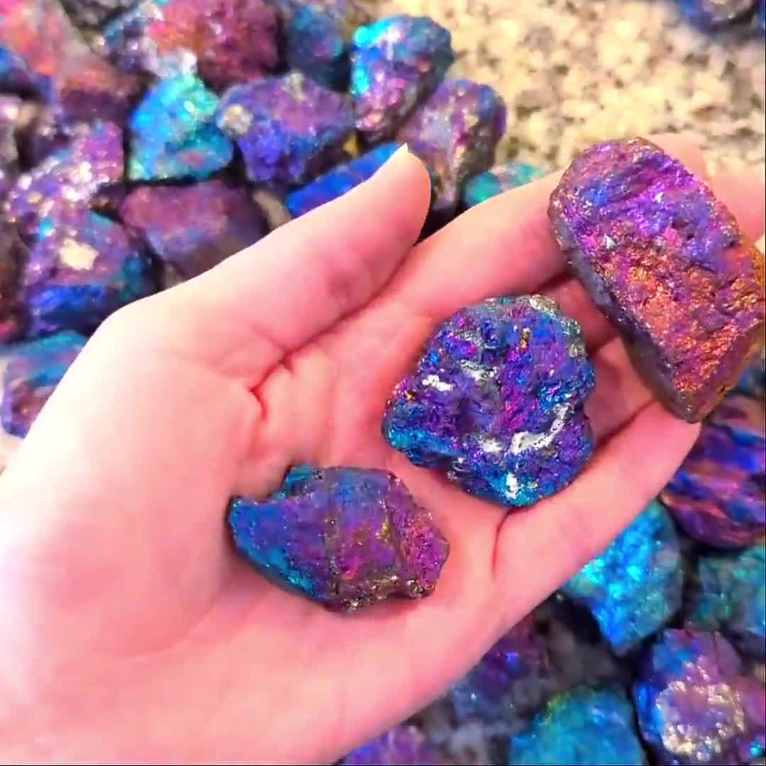 原石の孔雀鉱石結晶標本：虹色に輝く黄銅鉱斑銅鉱 - Etsy 日本