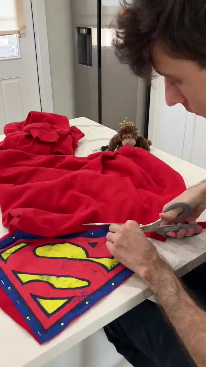 Sudadera con capucha Nike Upcycled SuperHero - Hombre (talla mediana) - ThreadedSparrowStyle video poster