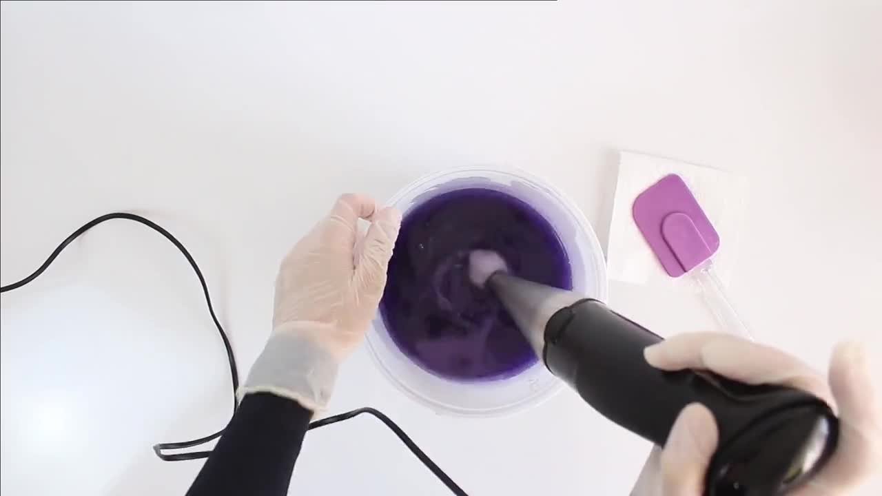 https://v.etsystatic.com/video/upload/q_auto/lavender_soap_making_bspujs.jpg