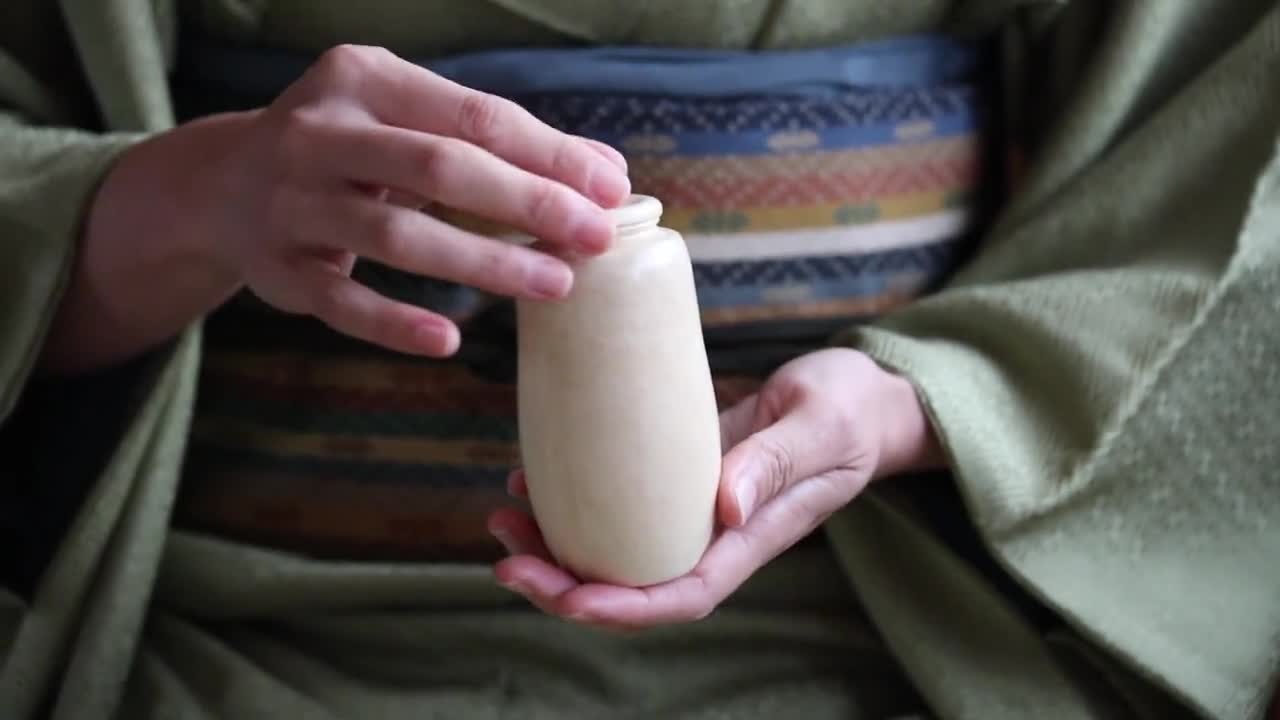 ヴィンテージ 抹茶入れ 「肩衝茶入 型月茶入」 絹袋付き 茶道具 - Etsy