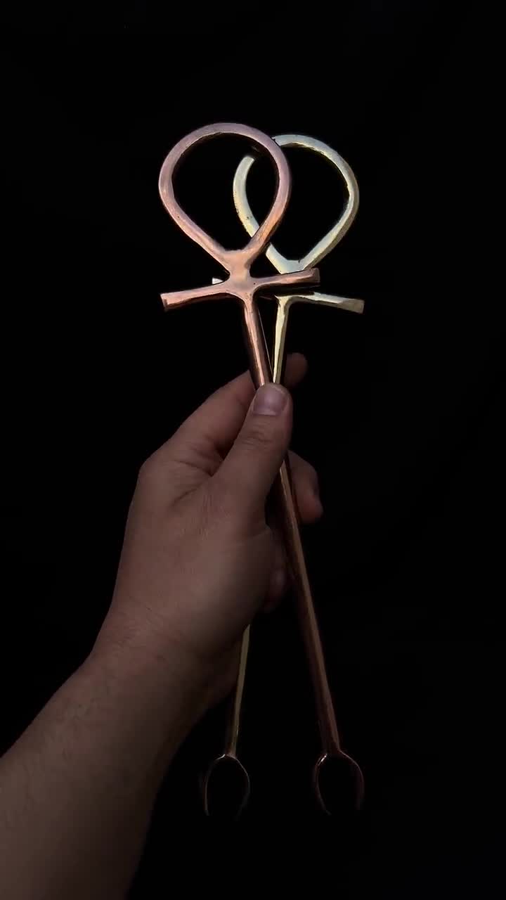 真鍮製のアンクワンド エジプトの生命のシンボル 儀式用の杖 生命の鍵