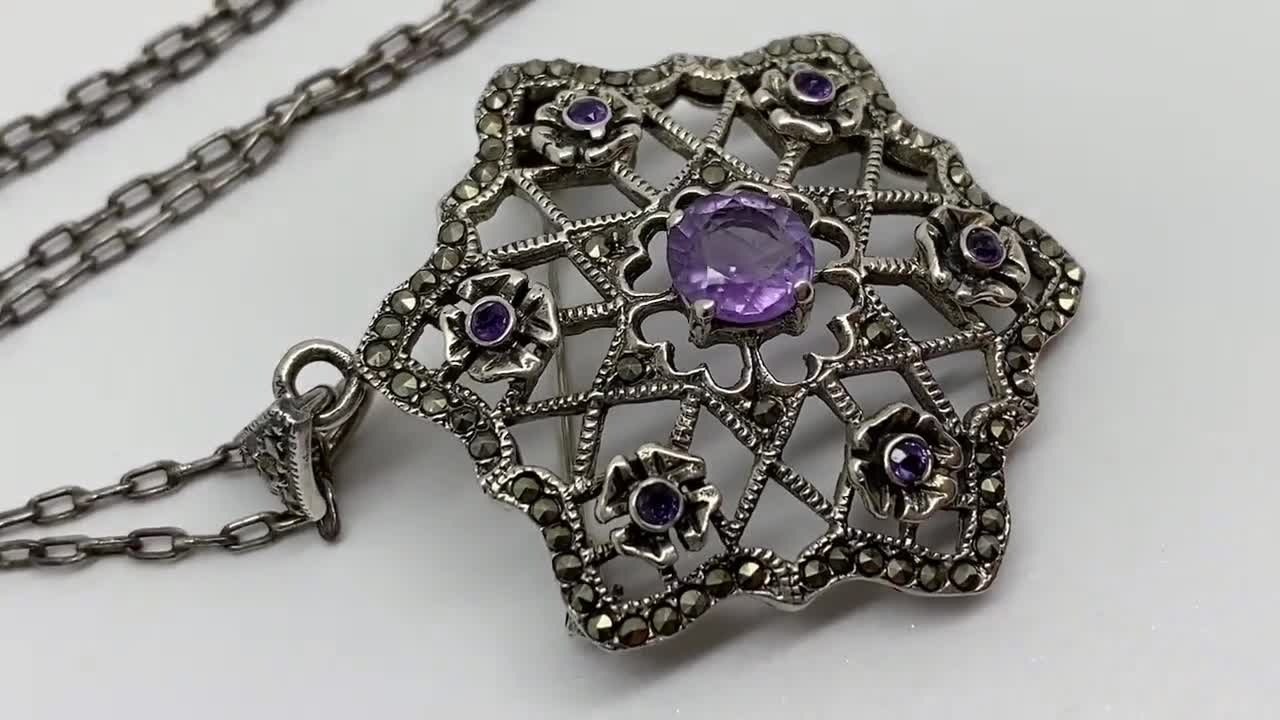 上質なアメジスト、マーカサイト、スターリングシルバーのフラワー