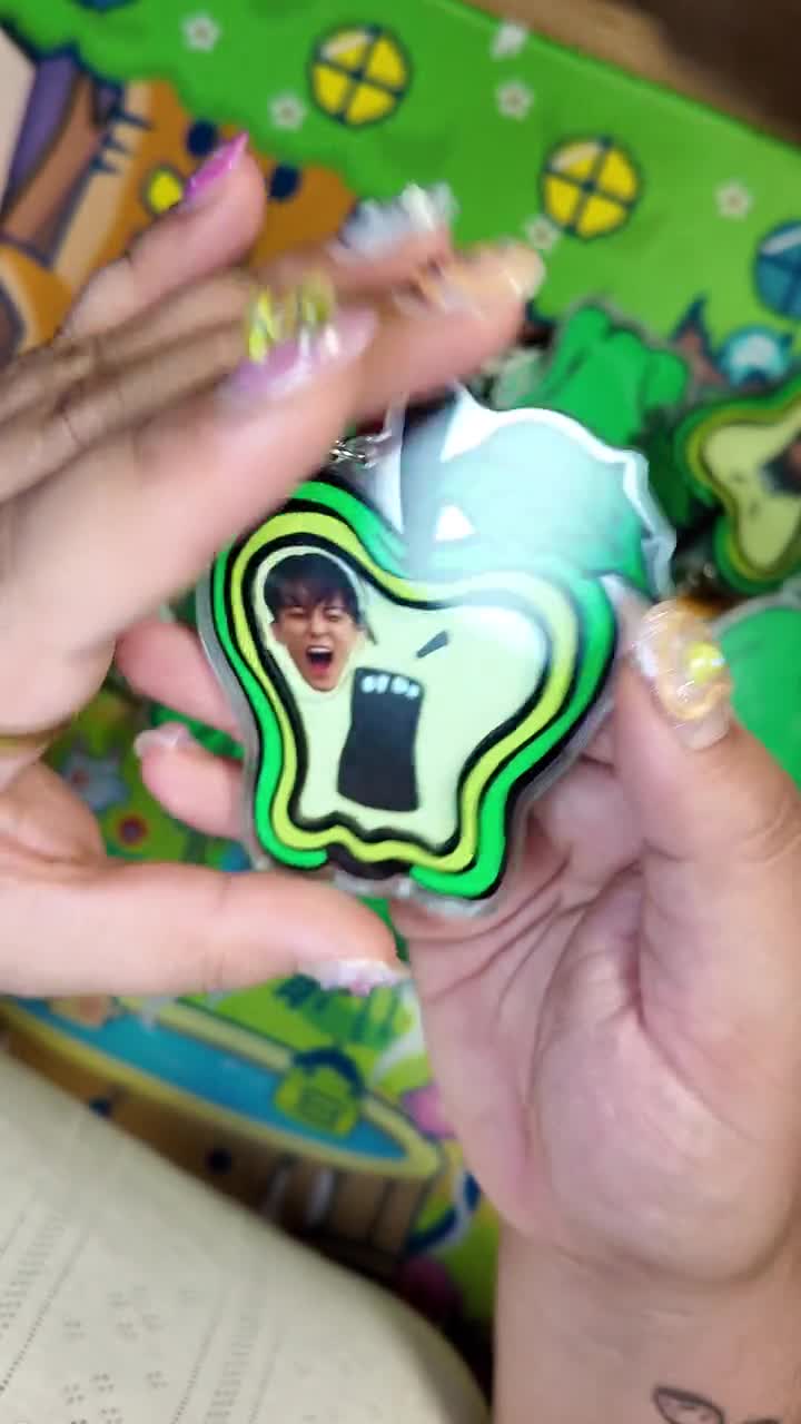 Nct Mark Lee Firstfruit Shaker Keychain | Nctzen Czennie Nct 127