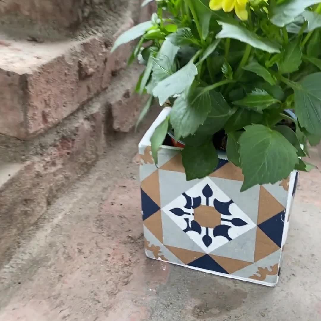 Mediterranean Blue Planter - 13 cm / 5.1