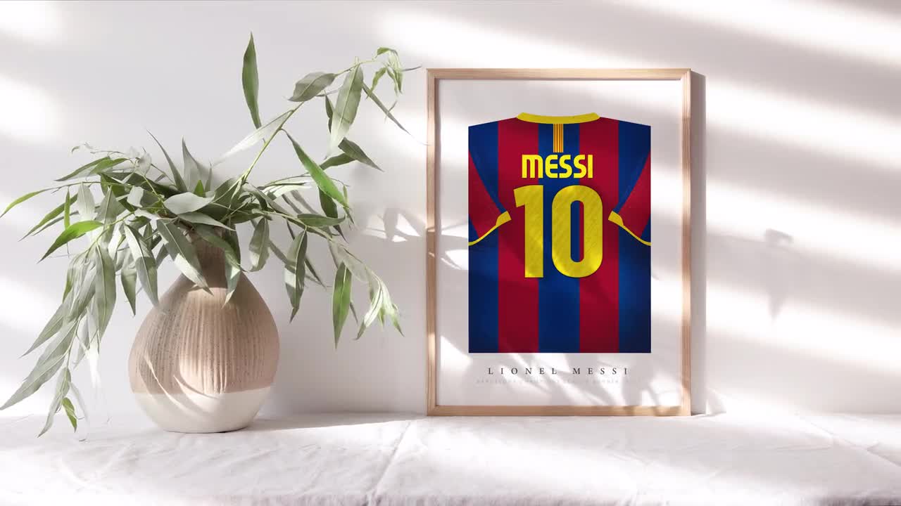 Messi Shirt Poster Barcelona 10/11 Retro Artwork 