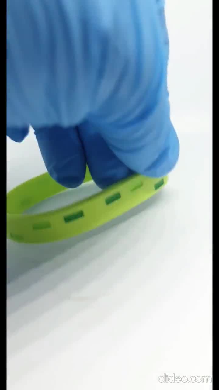 Set Bracciale E Portachiavi Minecraft | Per Bambini | Regalo Per Gamer | Con Personaggi Ufficiali - Foto 4