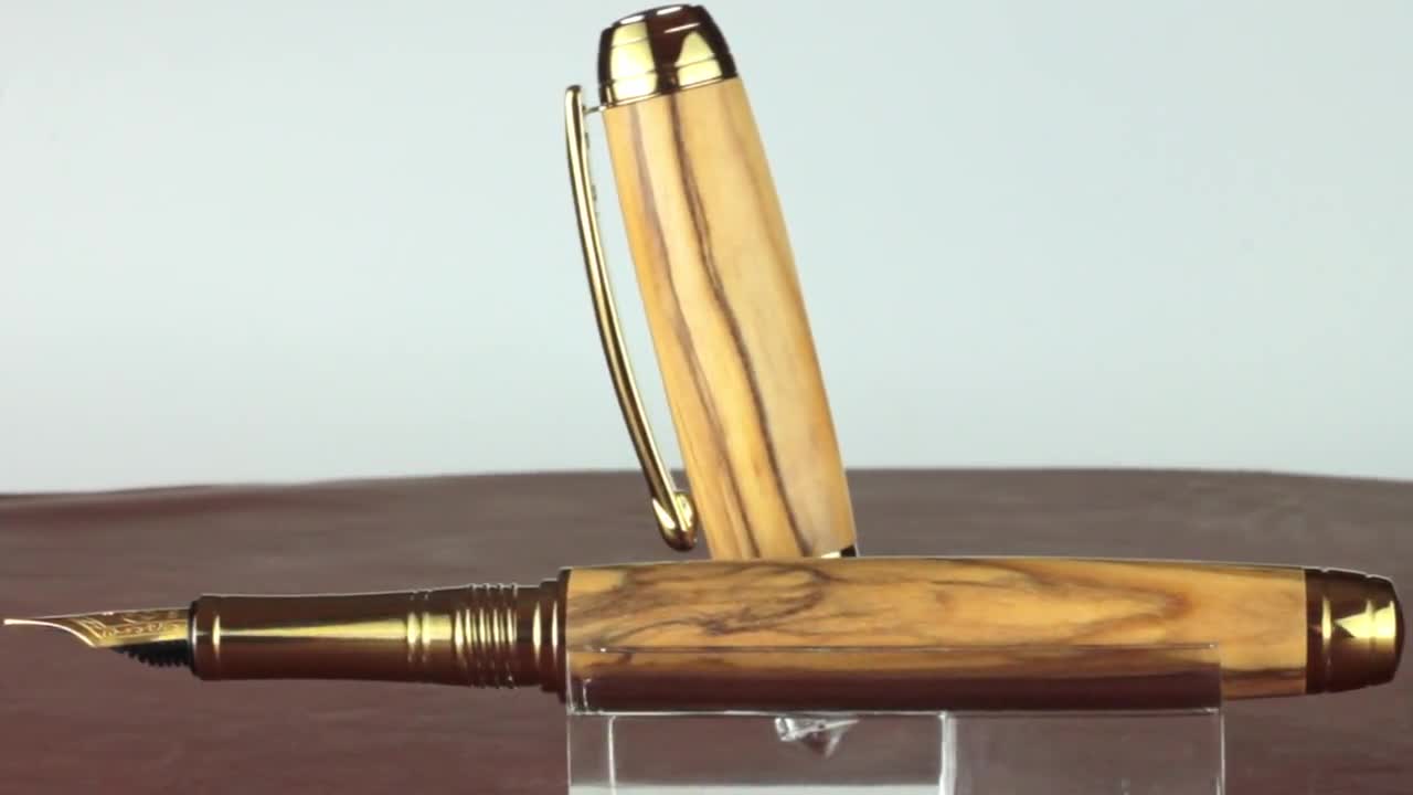 Handcrafted Bethlehem Olive Wood Artisan Jr. Gentlemen's II Postable  Fountain Pen #PE114