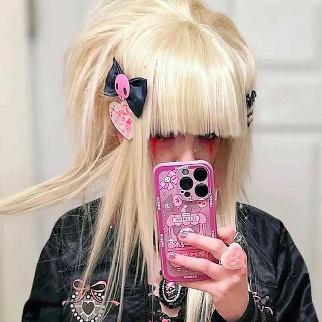 Wolf Cut Mullet Wig 613 Platinum Blond - Shaggy Emo Scene Wolf Cut Mullet Wig 613 Platinum Blond - Shaggy Emo Scene