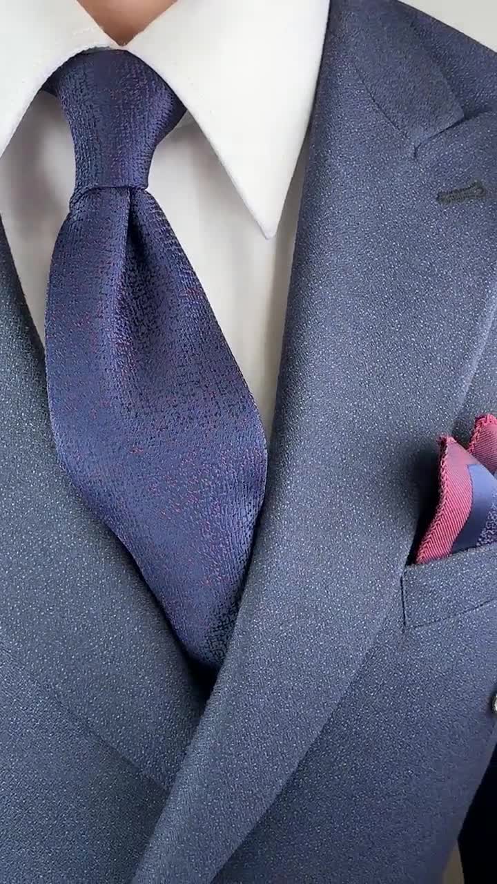 Silk twill neck tie　ネイビー PREMIUM SILK TIE (ネイビー小紋) | ILGALANTE