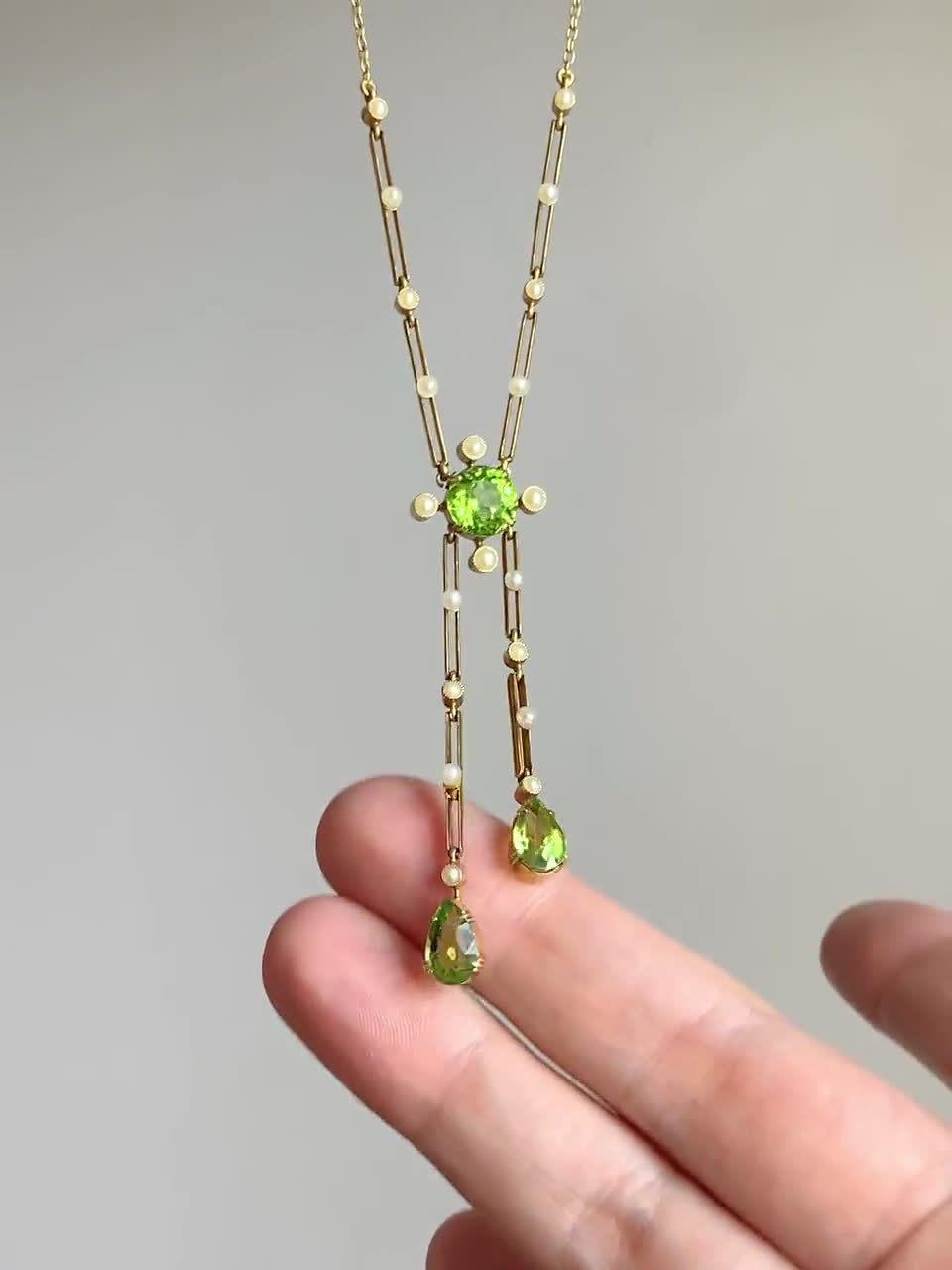 Pearl Necklace With Peridot. Freshwater Pearls With a Peridot in a Setting  on a Wire of Gold. - Etsy