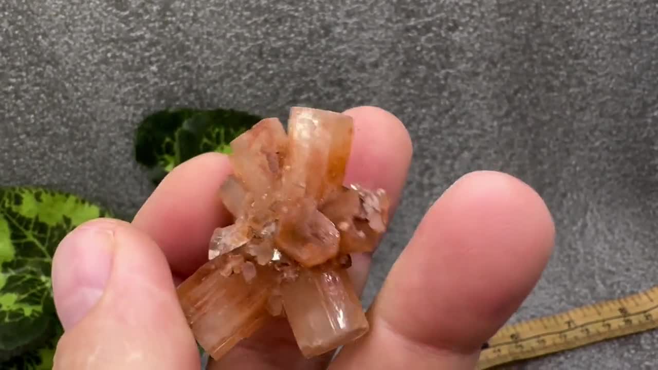 モロッコ産アラゴナイト、天然結晶鉱物標本クラスター - Etsy 日本