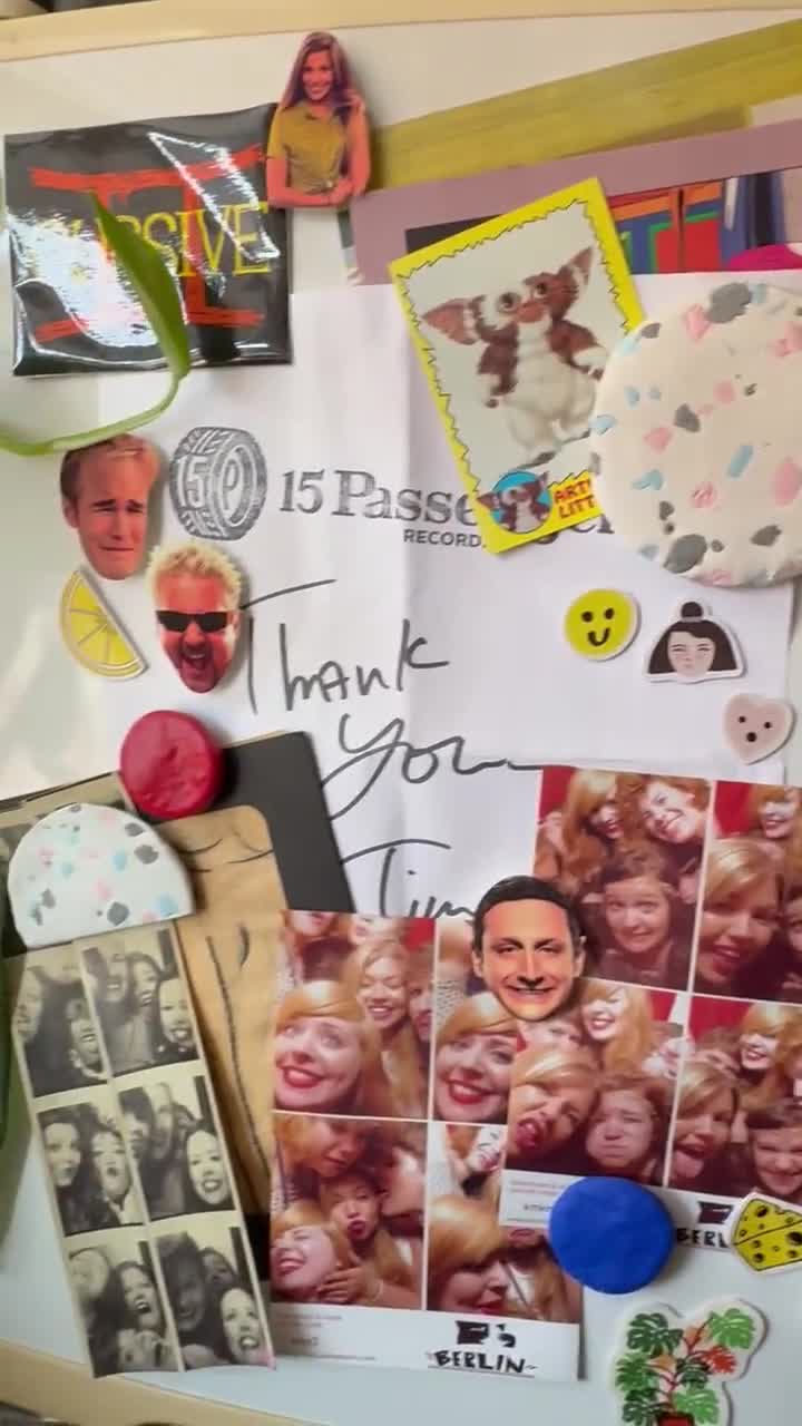 Miley Cyrus Babe Magnet, image size:720x1280