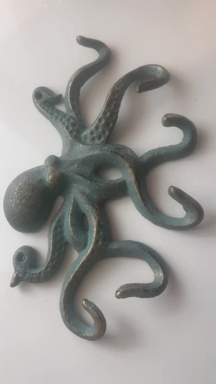 Metal Octopus Antique Verdigris Cast Iron Wall Hook Nautical Wall Decor  Cottage Beach Boat House Metal Hooks for Hanging Bathrobe 10 In. 