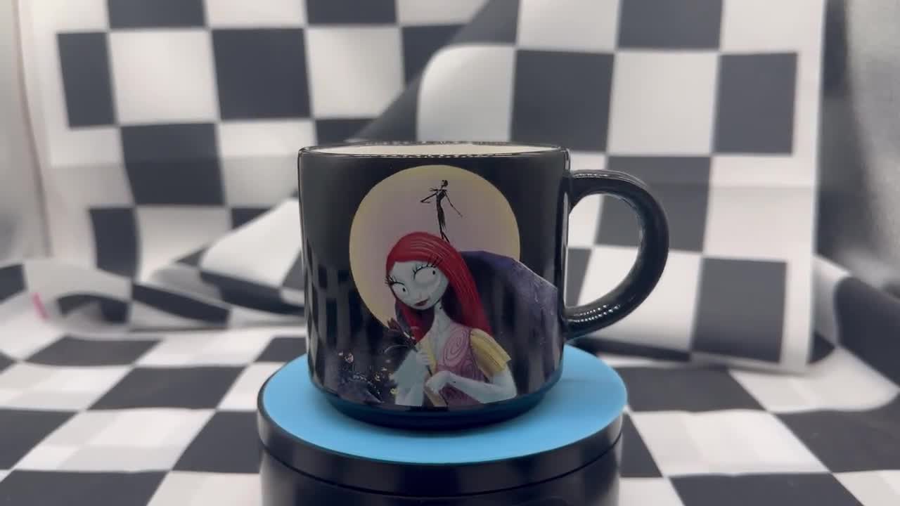 Taza de cerámica de 283 ml de Disney Pesadilla antes de Navidad video poster