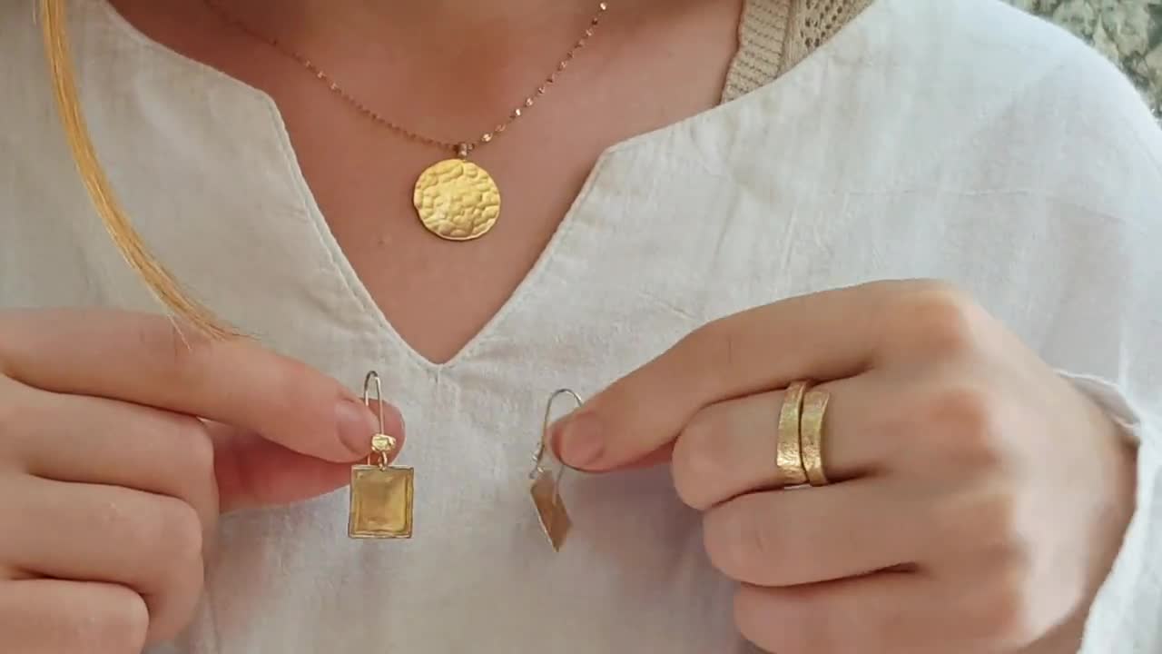 Orecchini pendenti quadrati lucidi in oro - orecchini quadrati Boho Boho in oro - orecchini pendenti quadrati - idee regalo per San Valentino - gioielli per la mamma - Italia