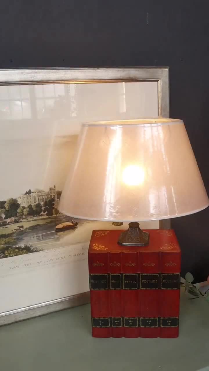 革色のフェイクブックベース付きランプ、ヴィンテージデザイン