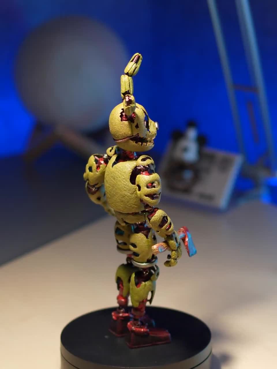 MilkyClayによる、FNAFキャラクターのカスタムフィギュア（オプション