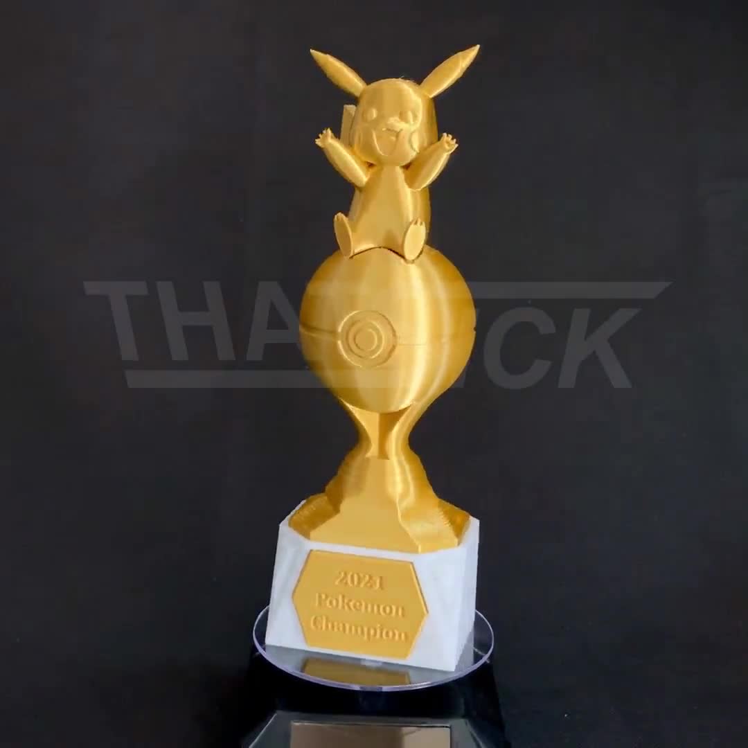 TROFÉU DESENHO POKÉMON PIKACHU – COR0196  Top Troféus – Troféus, Medalhas  e Placas de Homenagem