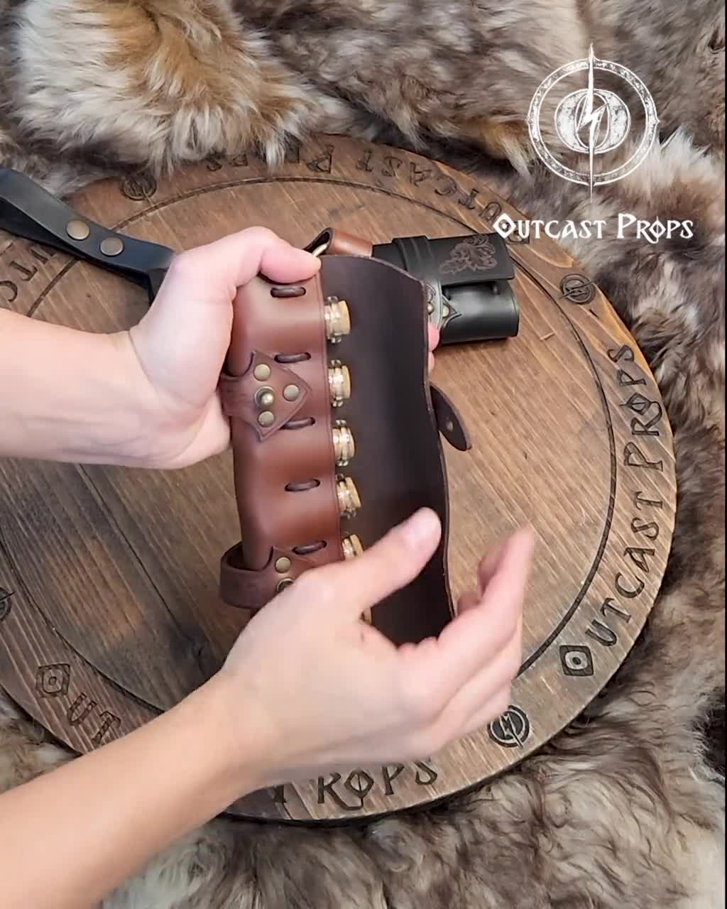 レザーポーションベルト LARP 錬金術ポーチ ウィッチャー コスプレギア