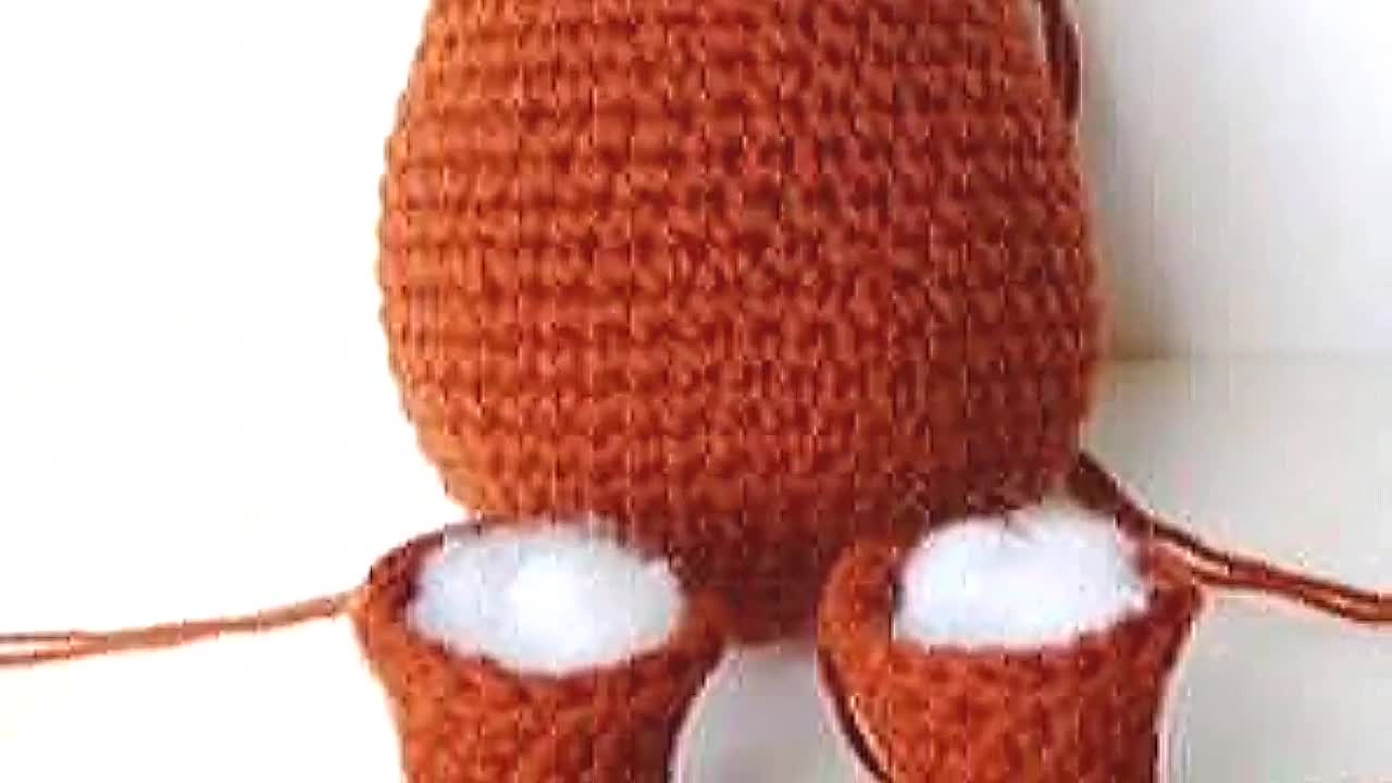 Amigurumi Globetrotters: Take a Trip through Amigurumi Land!