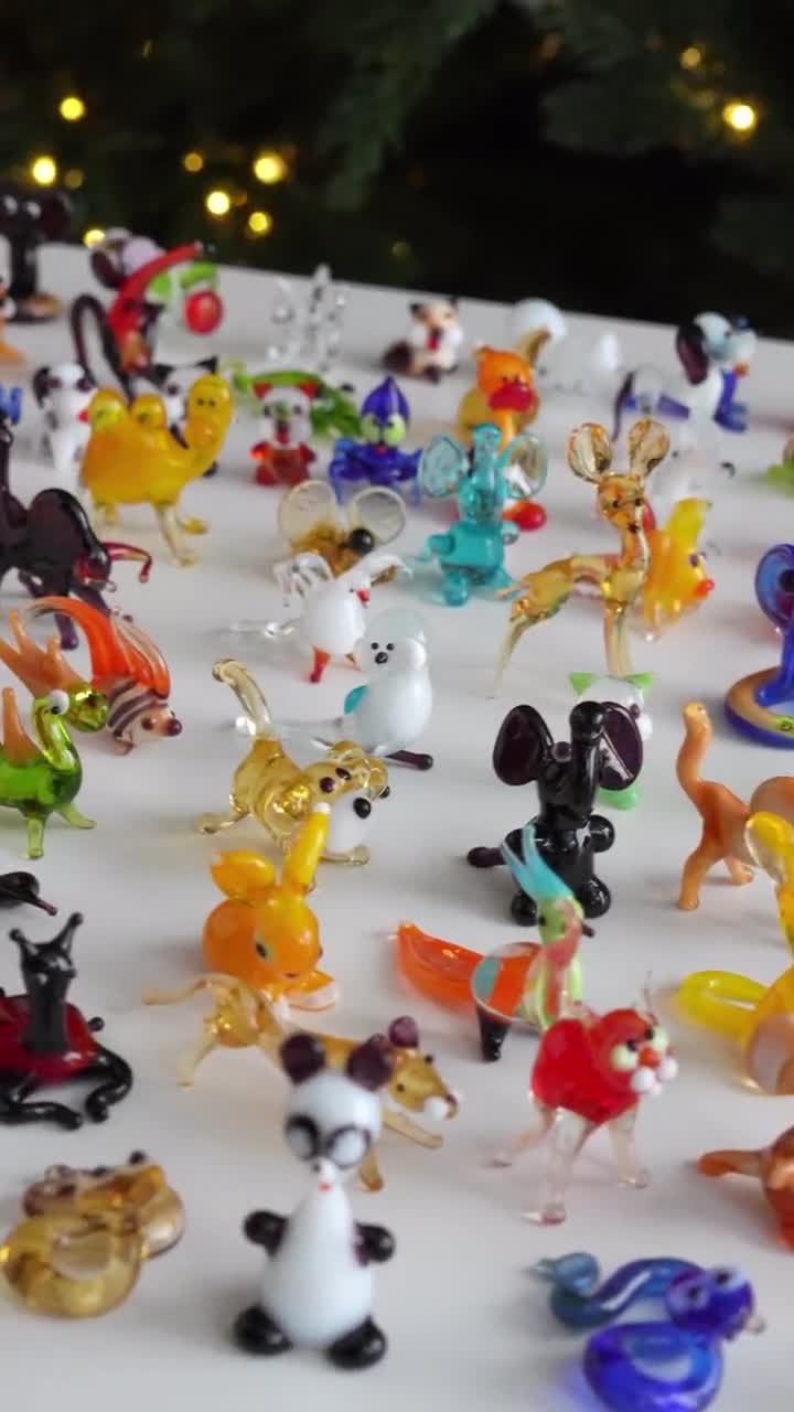 ミニガラス動物フィギュアのランダムセット、25または50個の小さな手