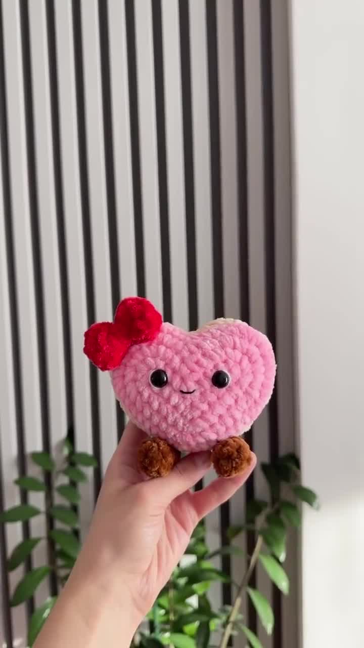 Heart Sugar Cookie Crochet Pattern, Low Sew Crochet Pattern