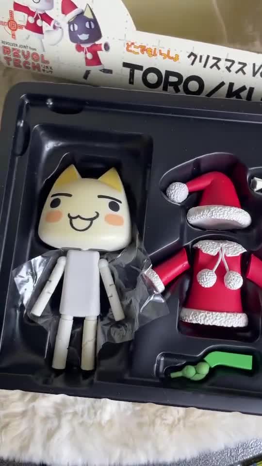 REVOLTECH TORO/KURO 天使・悪魔 Ver. Vintage 2000s Toro Cat Action Figures Chritmas REVOL Second Hand