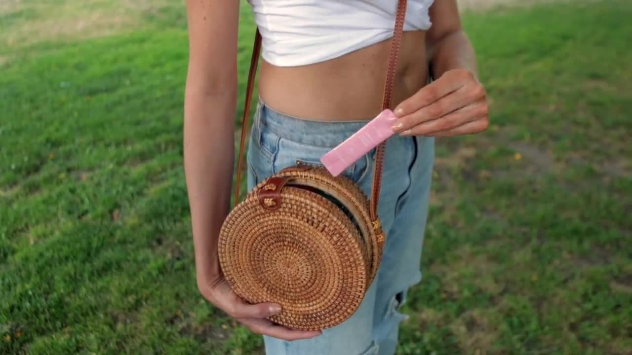 Colágeno probiótico en polvo / Rosa y fresa Salud intestinal video poster