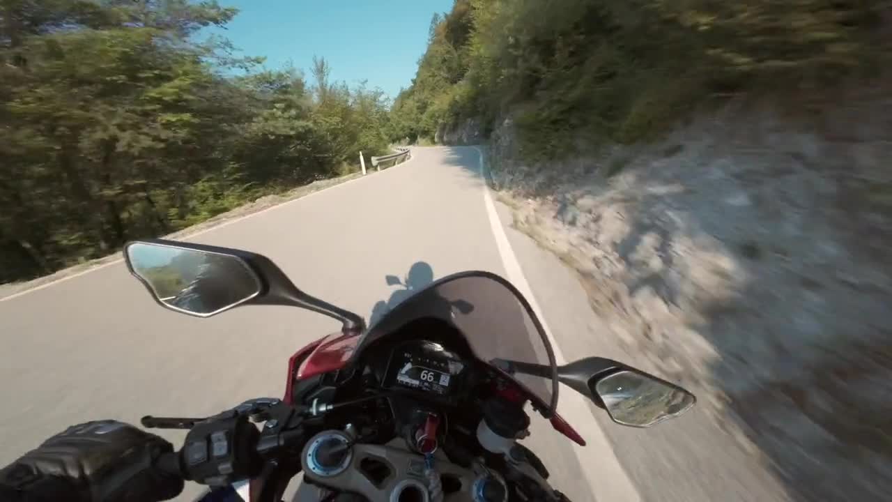 AGV Pista hakfäste för GoPro | Action Cam motorcykelhjälmfäste video poster