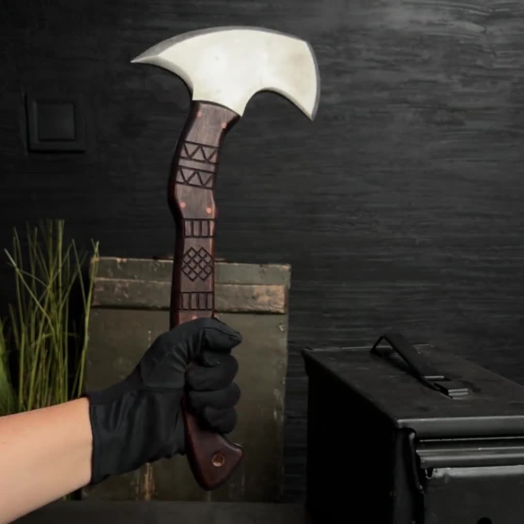 トマホーク フルタング サバイバルアックス 機能的 キャンプ用手斧