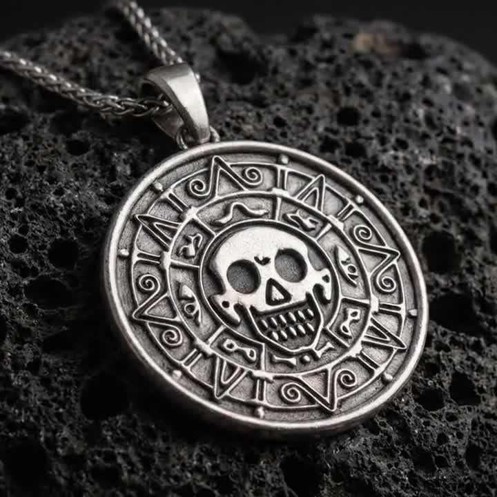 額少年×SKOLOCT×Cruz amulet Sterling Silver Cursed Aztec Coin Medallion, Pirates of the