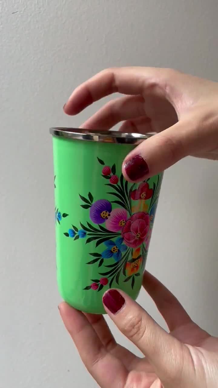 https://v.etsystatic.com/video/upload/q_auto/rose_castles_tumbler_qlj0rf.jpg