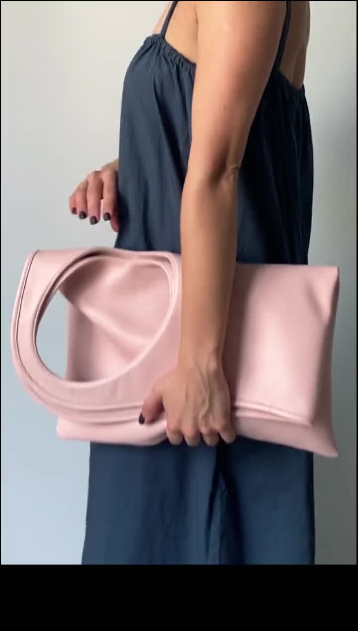 Pink Leather Bags: up to −62% over 400+ products