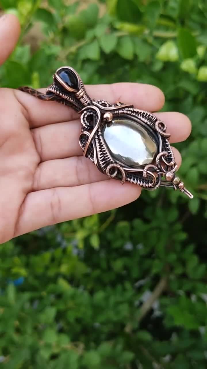 Learn Wire Wrapping-Arwen Pendant-Tutorial-Wire Wrapped Jewelry