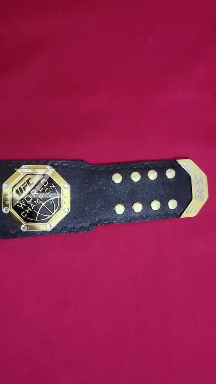 UFCレガシーチャンピオンシップタイトルベルト - キッズサイズ真鍮