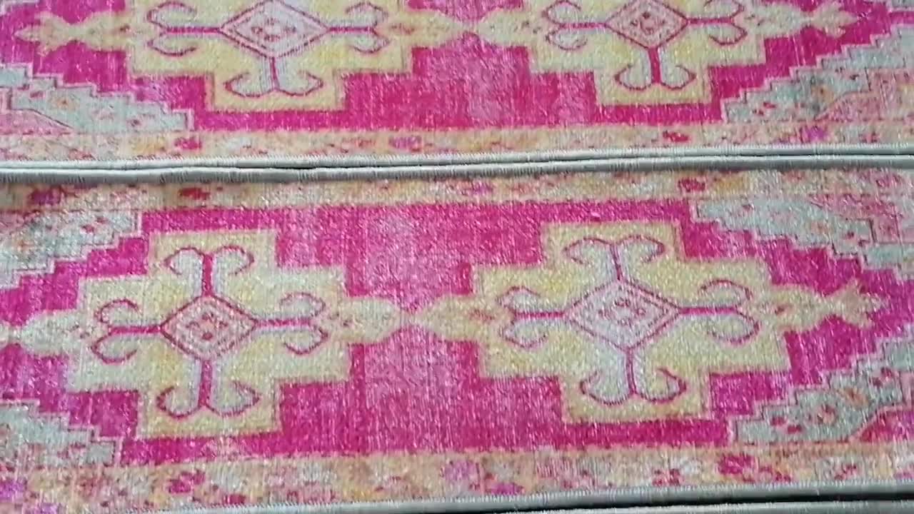 ピンクのトルコ絨毯、階段敷き、踏み板、階段保護材、高品質絨毯